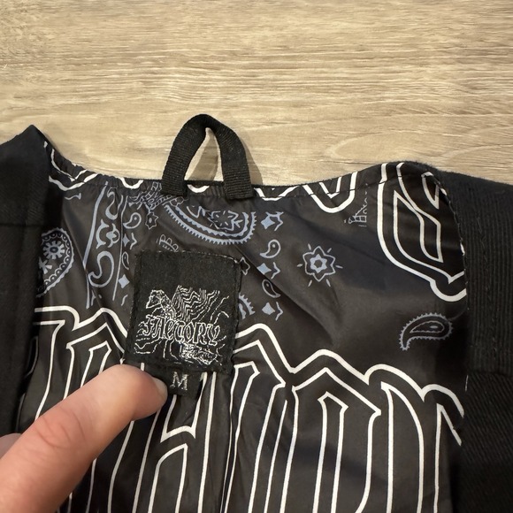 Wobble Factory Tactical Utility Vest Black Techwear Rave Streetwear Size M - Picture 3 of 4